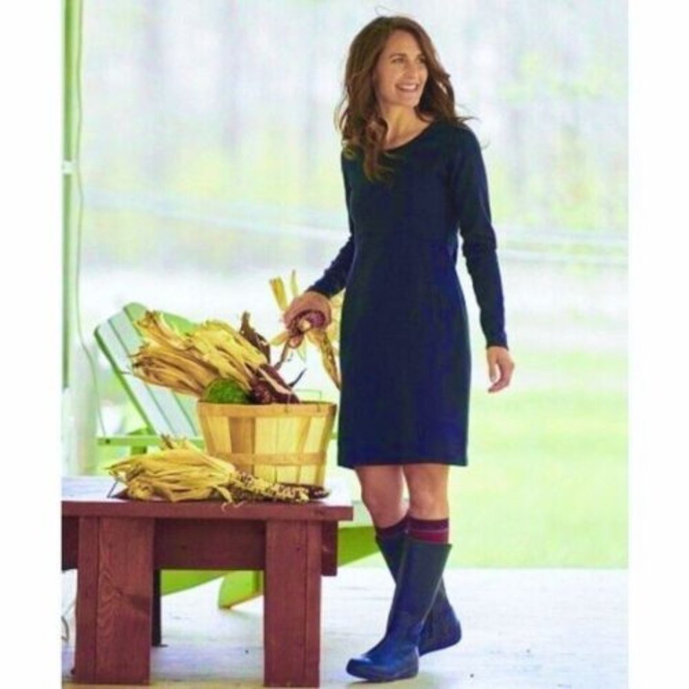 duluth trading co • wearwithall ponte knit dress